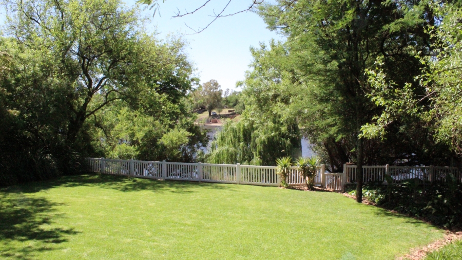 5 Bedroom Property for Sale in Parys Free State